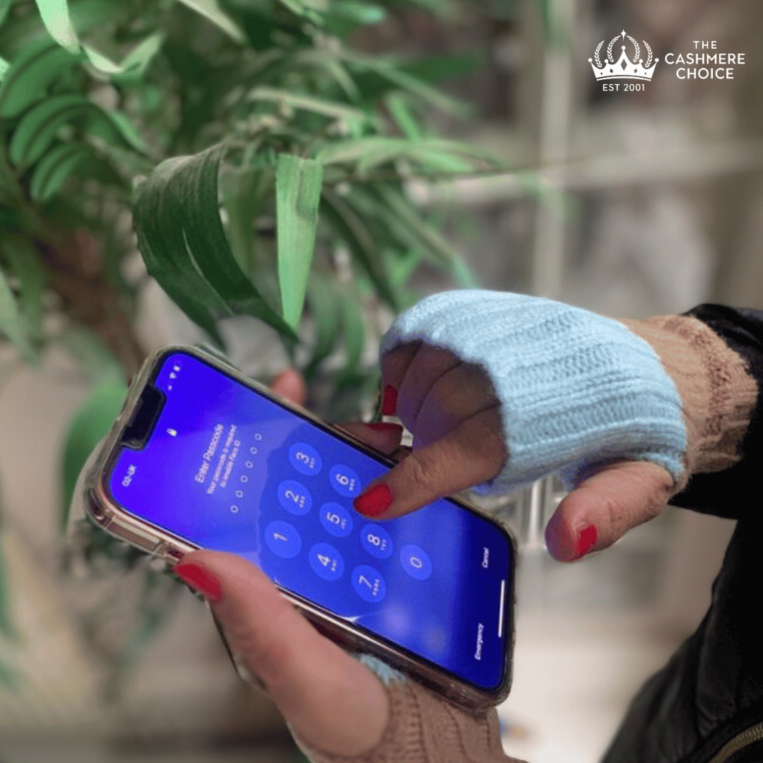 Ladies Lambwool Wrist Warmer Gloves | Gala