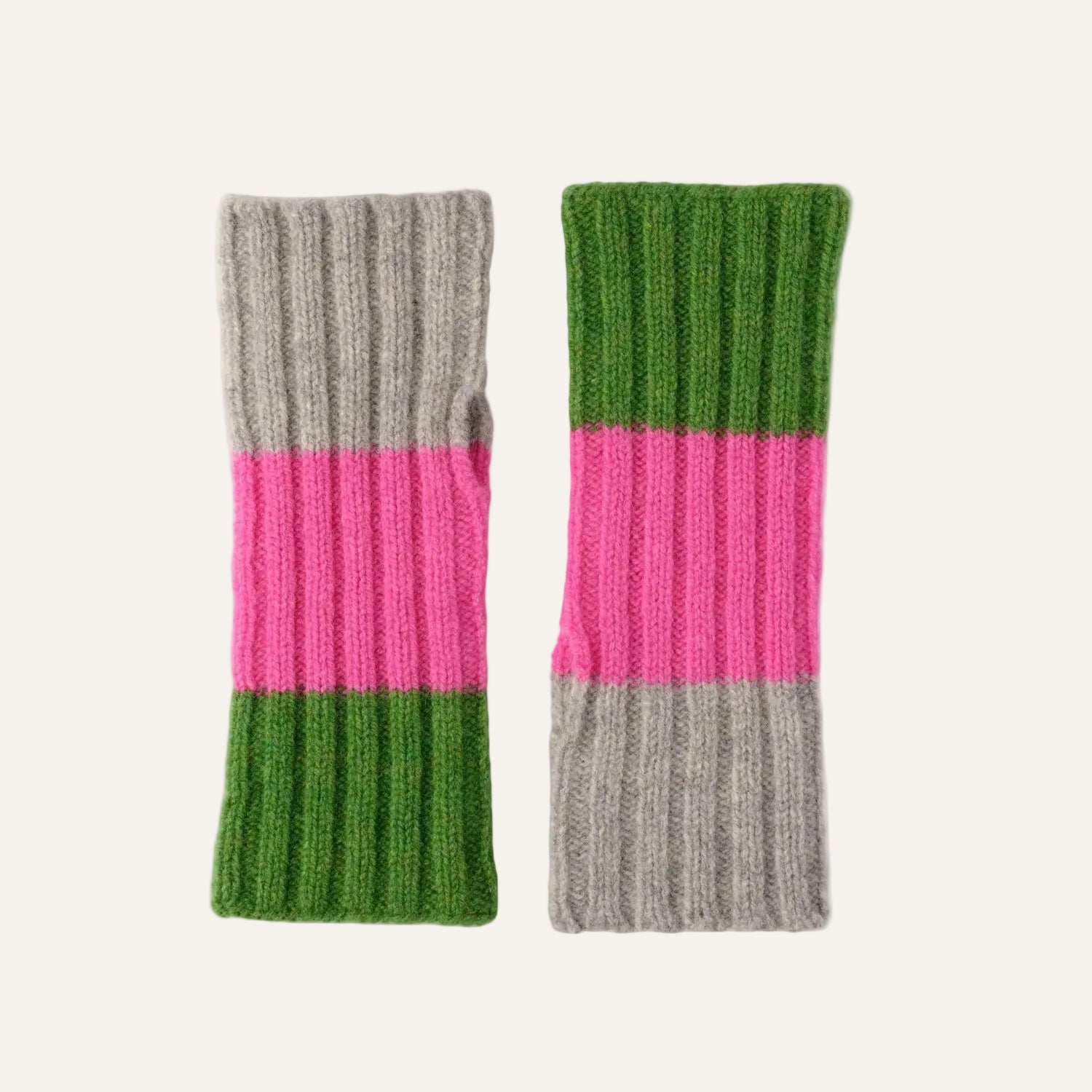 Chuncky lambswool fingerless mittens for ladies - green