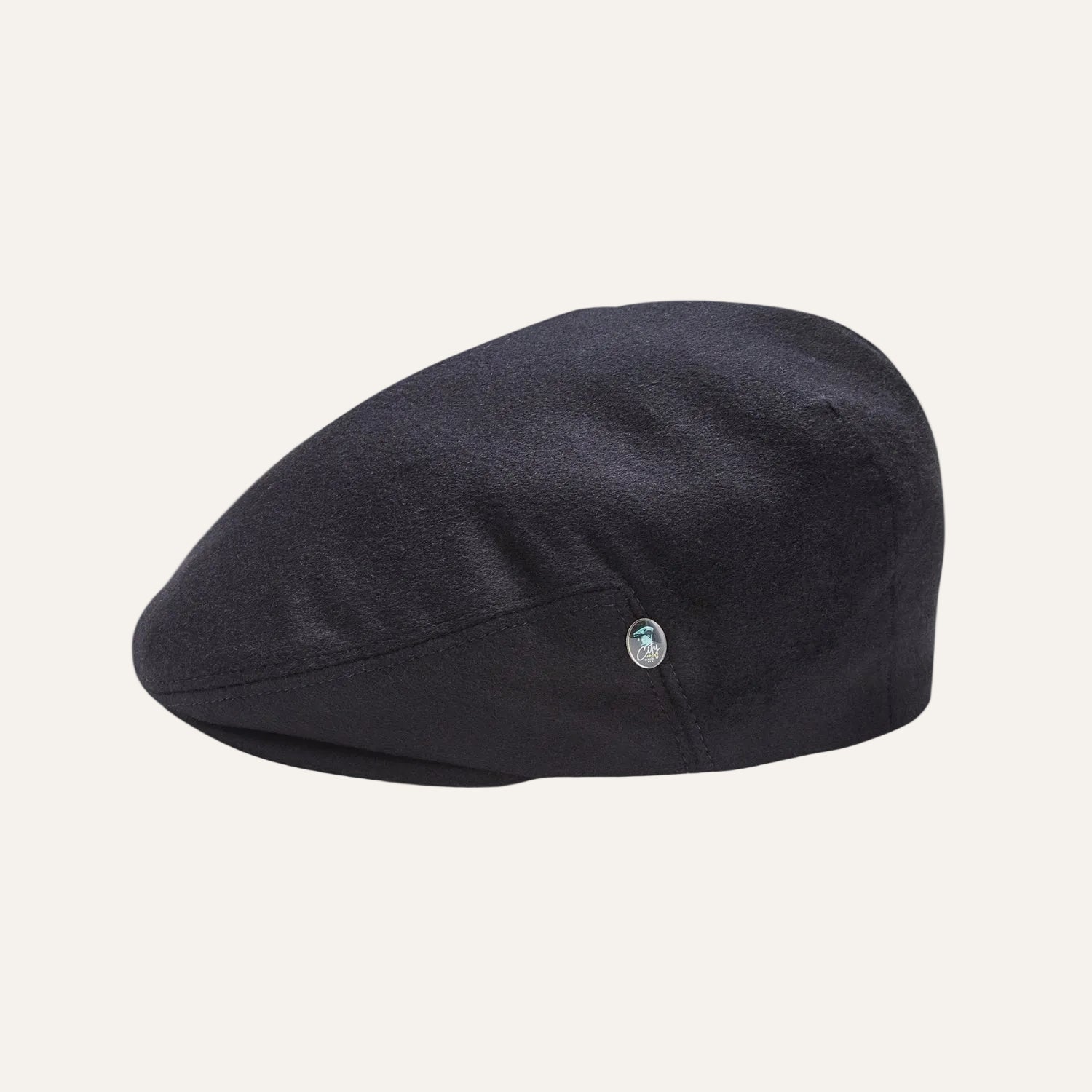 Black Cashmere Flat Cap by CitySport | Side View | The Cashmere Choice