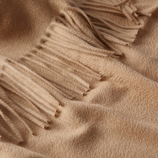 Pure Cashmere Stole | Camel Close Up | The Cashmere Choice