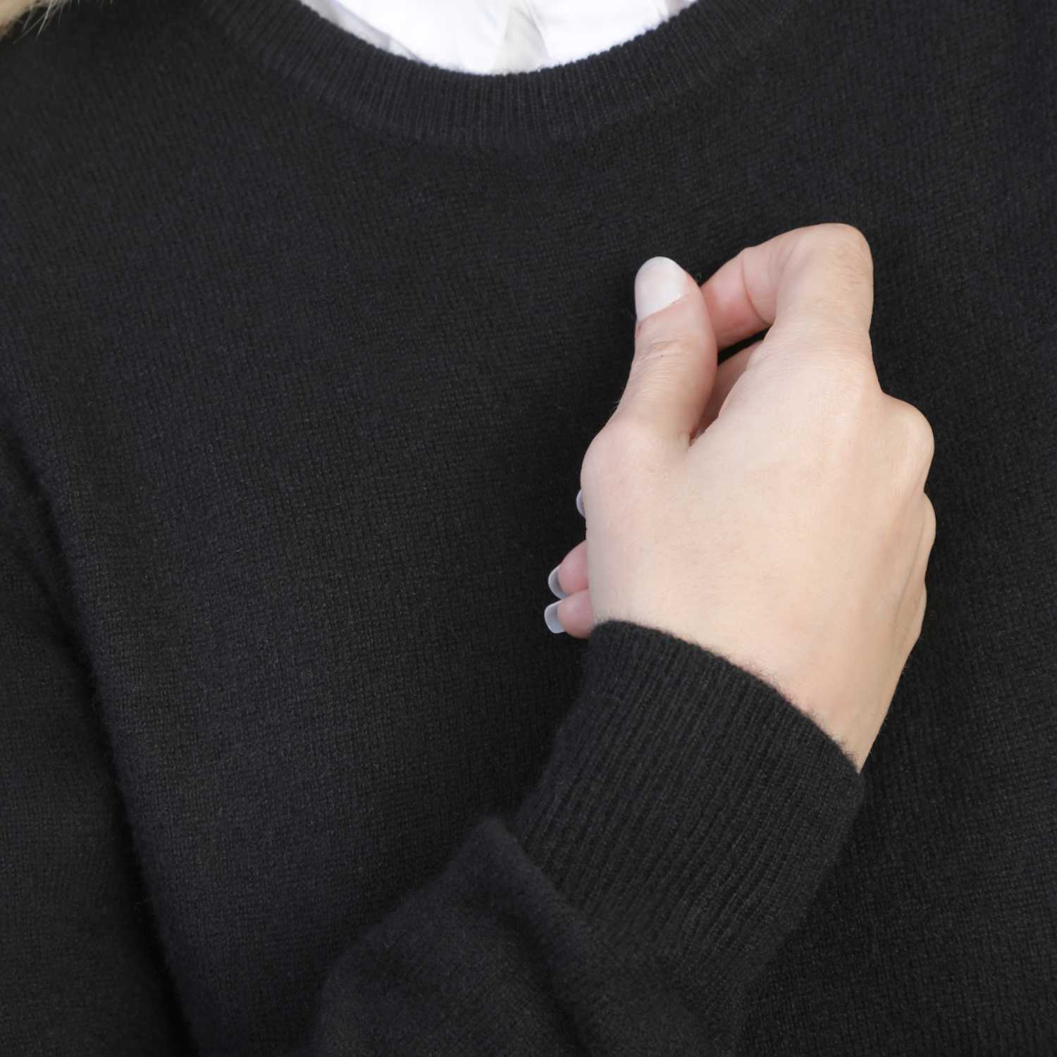 Ladies Black Cashmere Round Neck Jumper | Close up | Shop at The Cashmere Choice | London