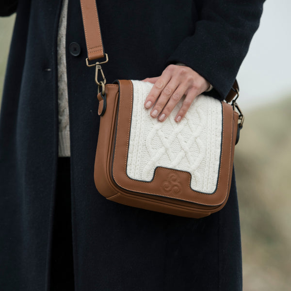 Knitted Handbag | Pure Merino Wool and Leather