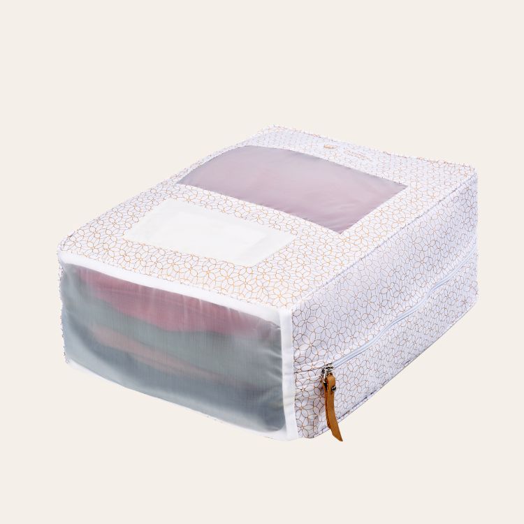 5 Moth Proof Storage Bags for Your Clothes | Cotton Pouches