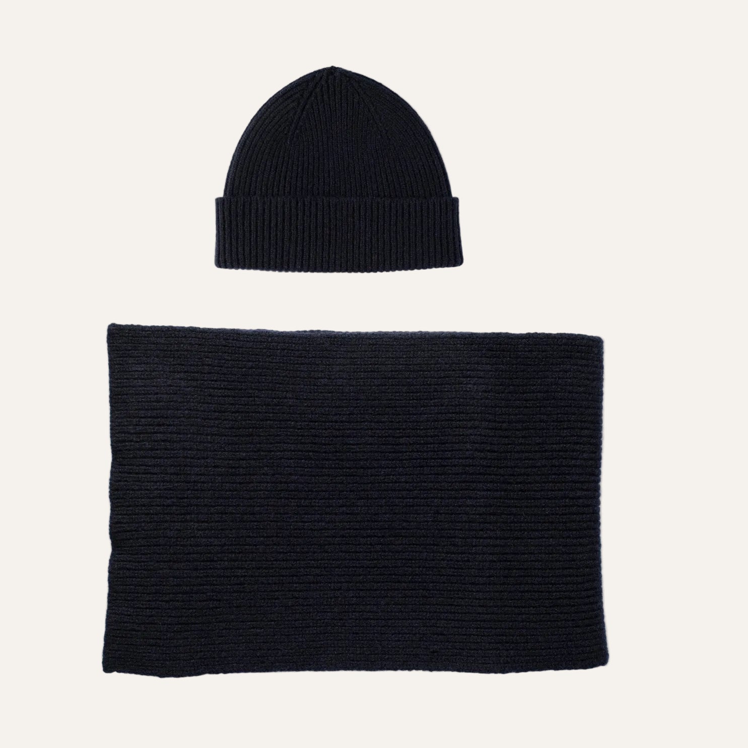 Navy Ribbed Lambswool Hat and Scarf Set