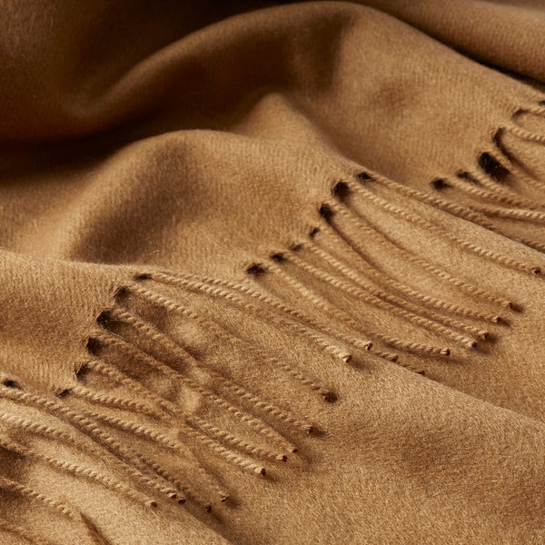 Close Up of Camel Cashmere Blanket | The Cashmere Choice  Edit alt text