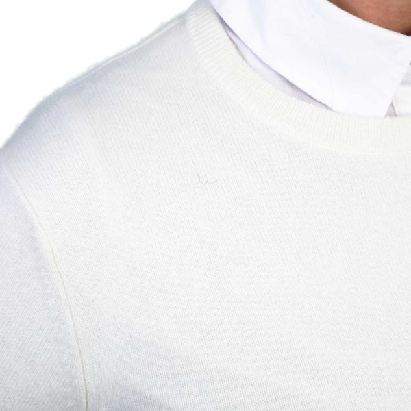 Ladies Cream White Cashmere Round Neck Jumper | Close up | Shop at The Cashmere Choice | London